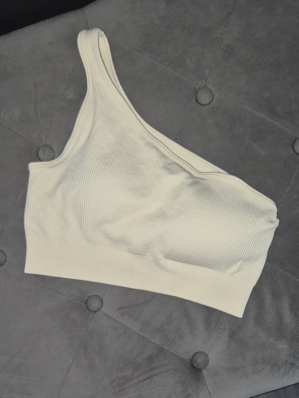 Ribbed Seamless One-Shoulder Sports Bra Bralette - Cream OQQ